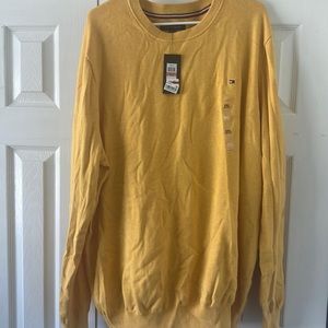 Yellow/ gold-ish 3XL shirt